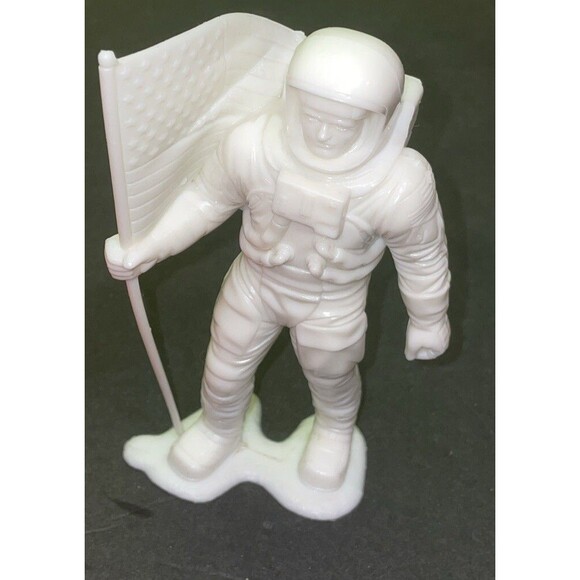 Vintage 1970s Louis Marx & Co. White Apollo Astronaut Figure MADE IN USA - Picture 5 of 6